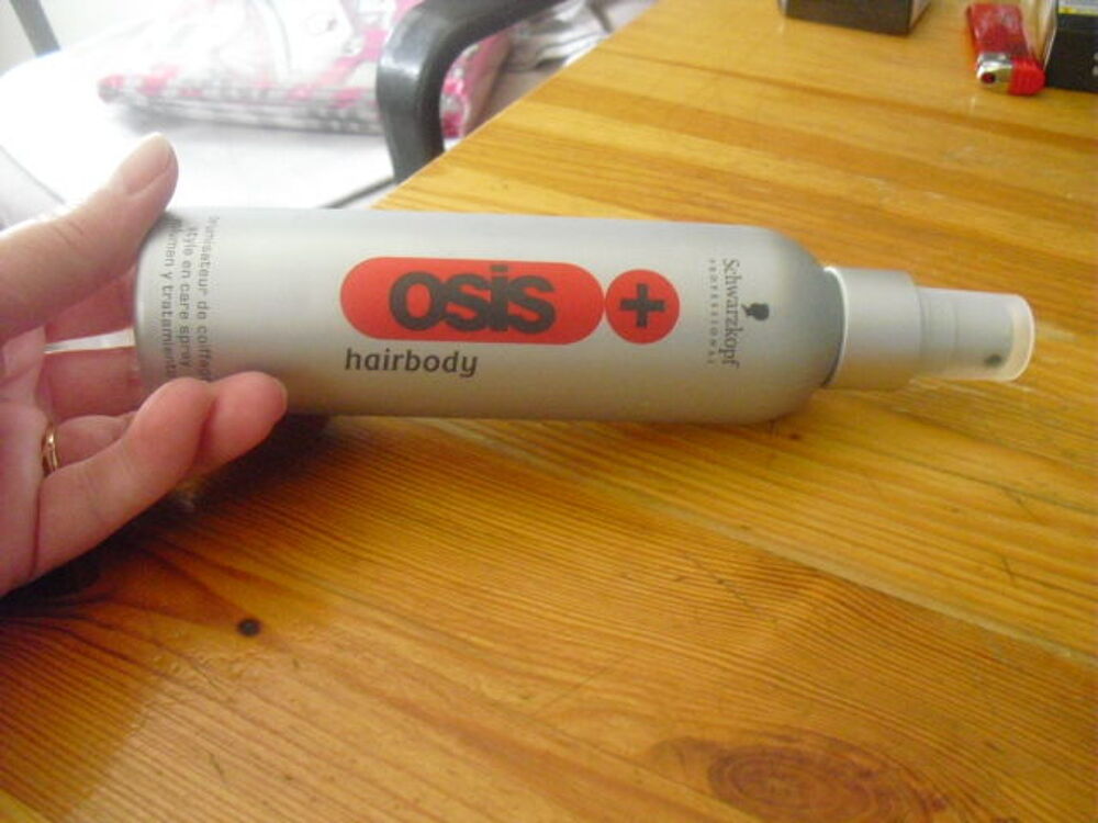 brumisateur de coiffage OSIS+ hairbody SCHWARZKOPF NEUF Vêtements