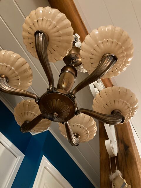 Lustre ancien cuivre et opaline 130 Chancenay (52)