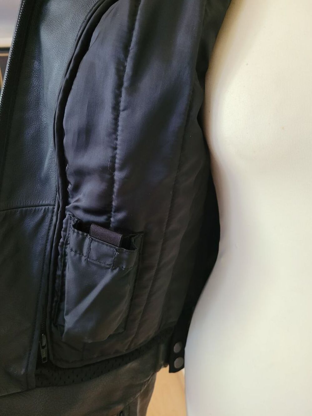 Blouson Moto Cuir Noir Sports