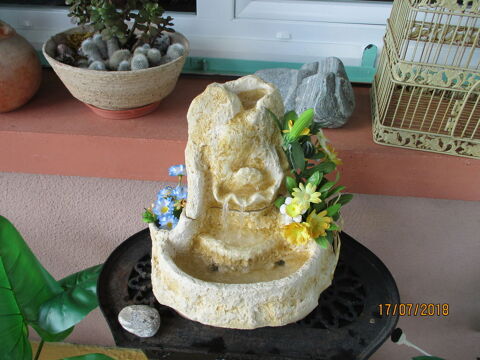 Fontaine = Humidificateur d'Ambiance Ocre. 20 Le Vernois (39)