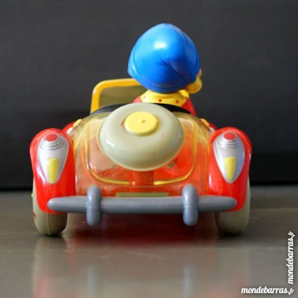 Oui-Oui en voiture plastique Jeux / jouets