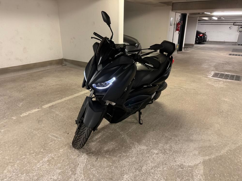 YAMAHA 2019 occasion 93200 Saint-Denis