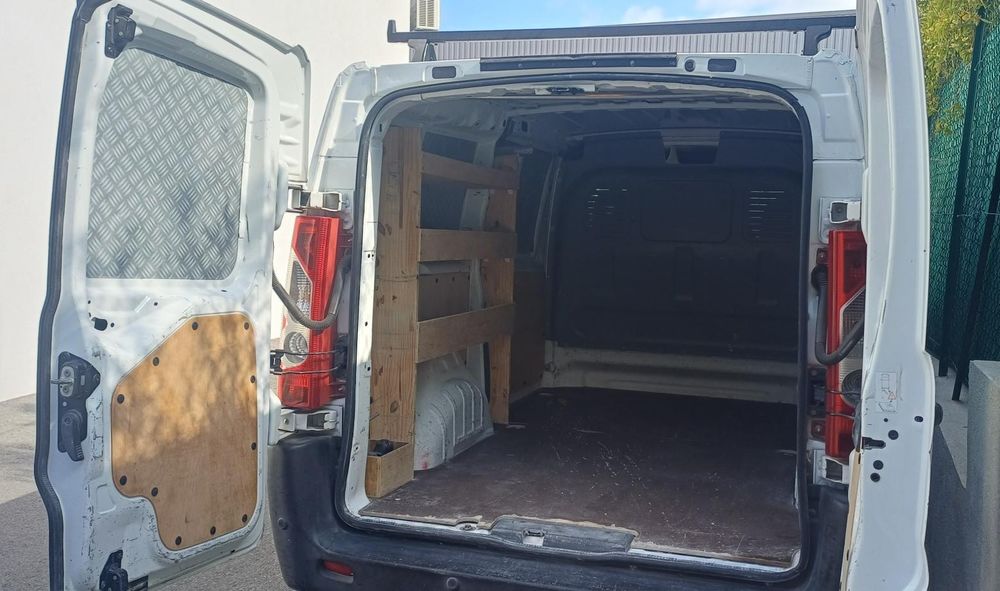 Scudo SCUDO VITRE 1.2 - LH2 2.0 MULTIJET 128 PACK PROFESSIONAL 2011 occasion 83390 Pierrefeu-du-Var
