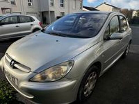 307 2.0 HDi - 90 XR Pr&eacute;sence 2002 occasion 33620 Cavignac