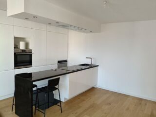  Appartement à louer 3 pièces 60 m²