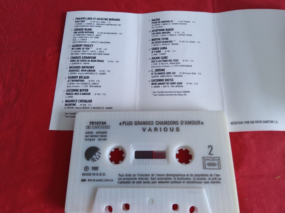 K7 AUDIO - LES PLUS BELLES CHANSONS D'AMOUR CD et vinyles