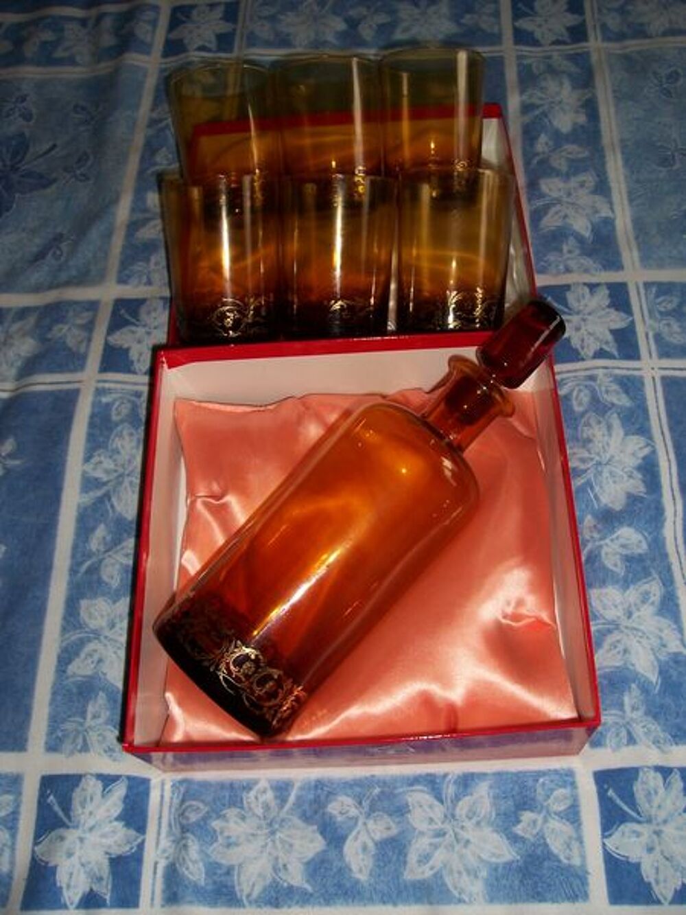 SEVICE A WISKY EN VER FUMER Electroménager