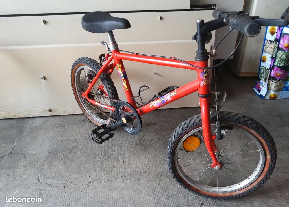 Joli v&eacute;lo enfant Vélos