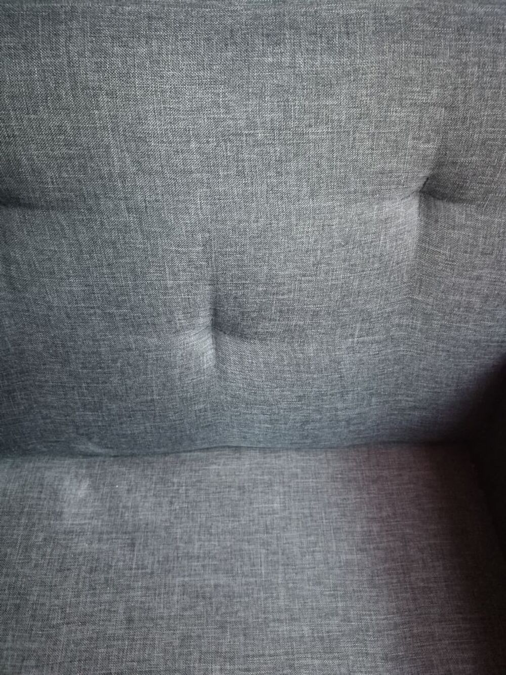 fauteuil gris tr&egrave;s bon &eacute;tat Meubles