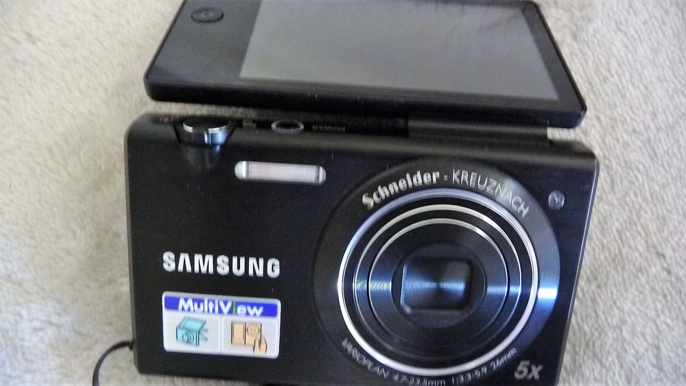 Samsung MV800 Appareil Photo num&eacute;rique Noir Photos/Video/TV