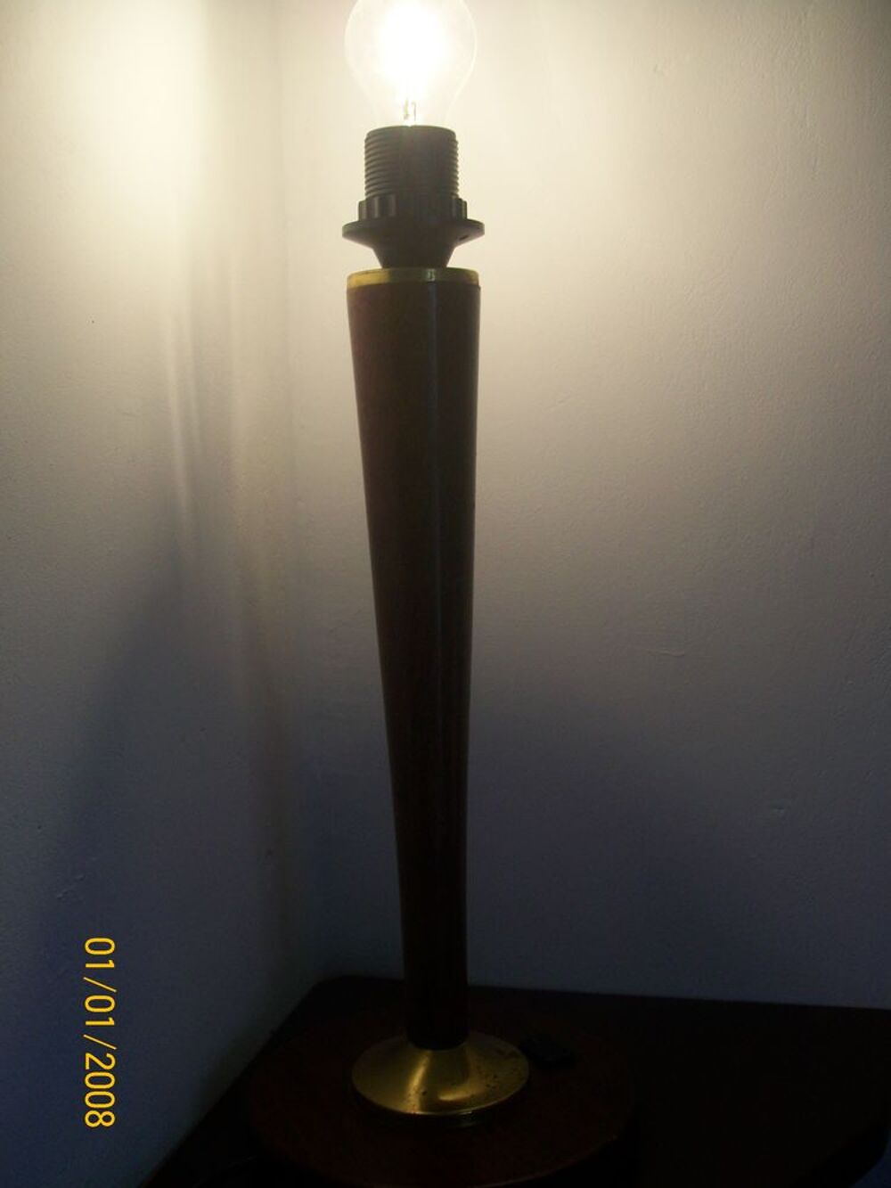 Pied de lampe &agrave; poser Décoration