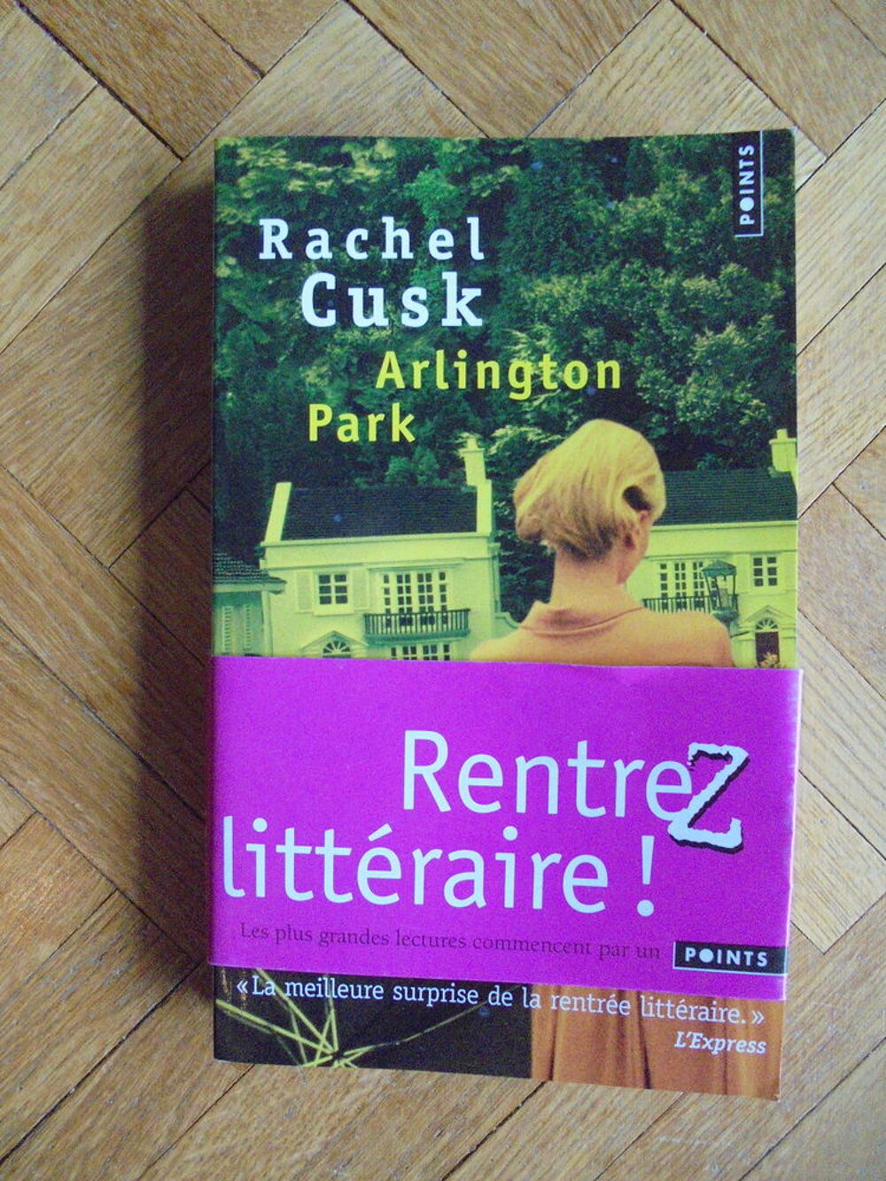 Arlington Park Livres et BD