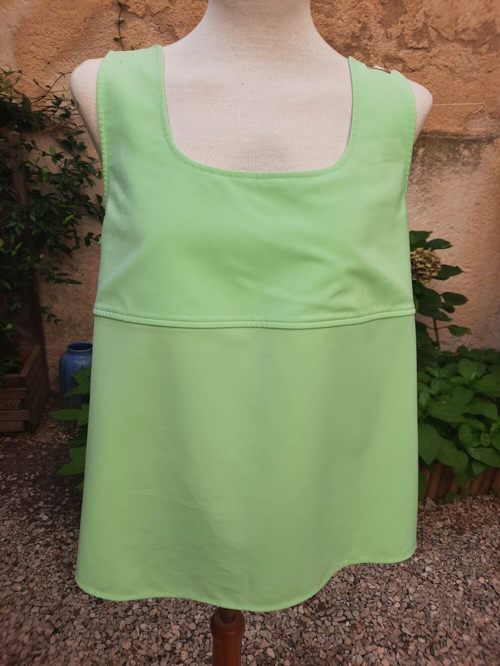 TOP RIVER WOODS - USAGE-VERT-R&eacute;f.TOP-009 V�tements