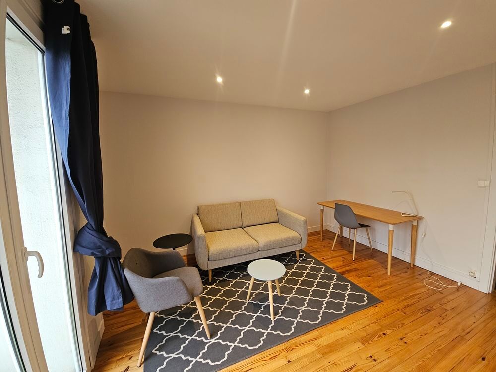 Location Appartement F2 meublé centre ville avec balcon ensoleillé Caen