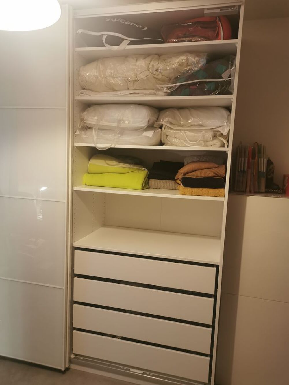Armoires Pax ikea portes coulissantes 236cmx200cmx59cm. Meubles