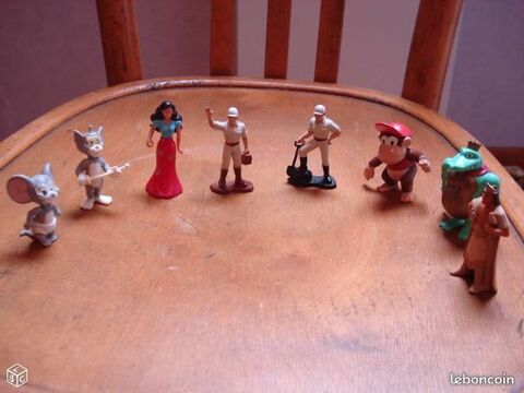 Différentes figurines de wald disney eu dans kinder 0 Mérignies (59)