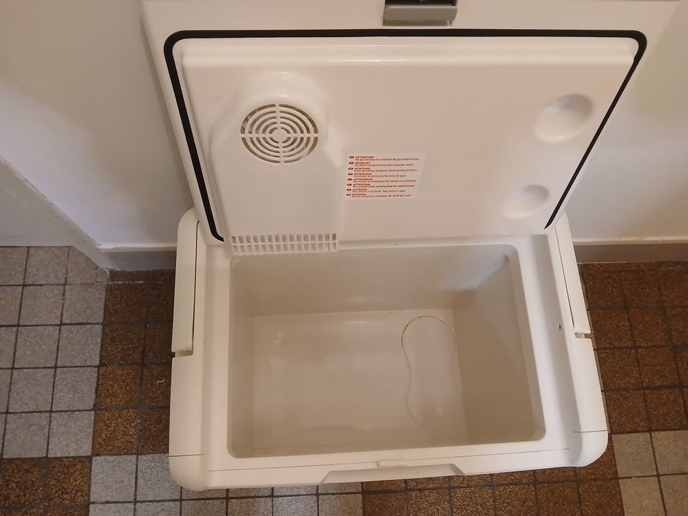 Glaci&egrave;re &eacute;lectrique NORAUTO 30 litres Electroménager