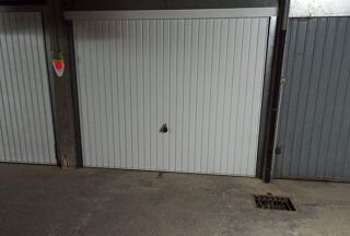  Parking / Garage  vendre 12 m