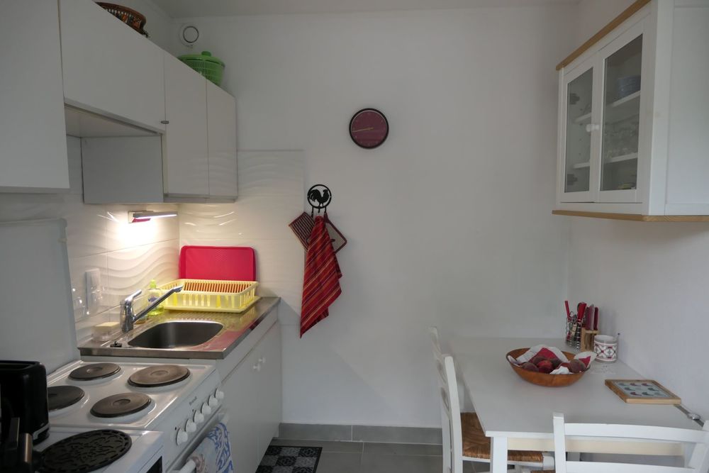   Charmant studio curistes chambre spare vue dgage Rhne-Alpes, Saint-Jean-Bonnefonds (42650)