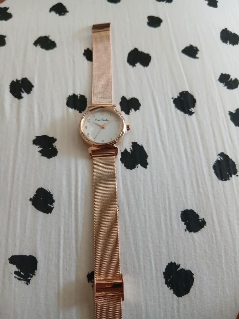 Montre milanaise sign&eacute;e Pierre Cardin neuve N&deg;1397 Bijoux et montres