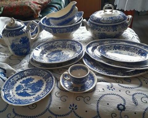 Service de table 1500 Choisy-le-Roi (94)