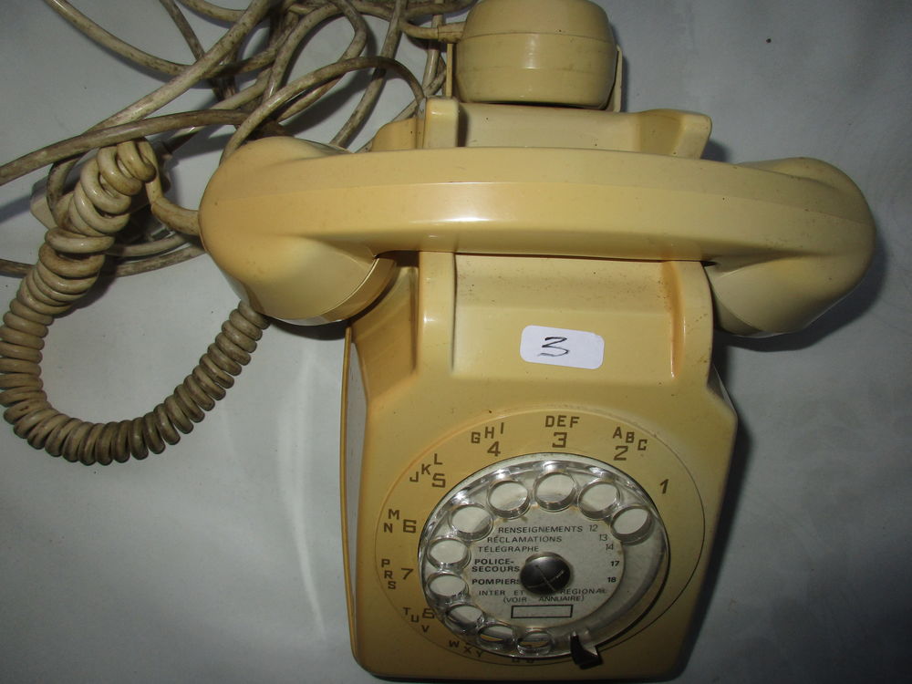 TELEPHONE FIXE EN BON ETAT (3) Tlphones et tablettes