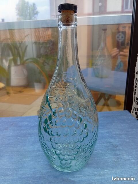Bouteille de vin vintage 7 Grisolles (82)