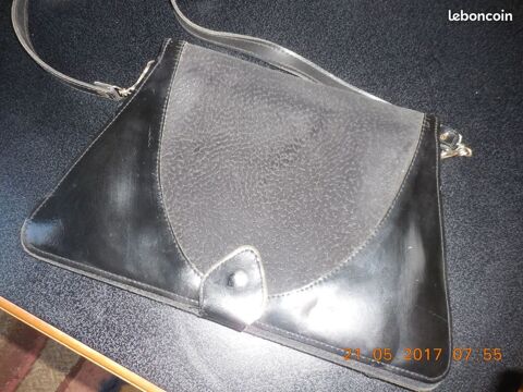 sac noir cuir vernis et velours 4 Sète (34)