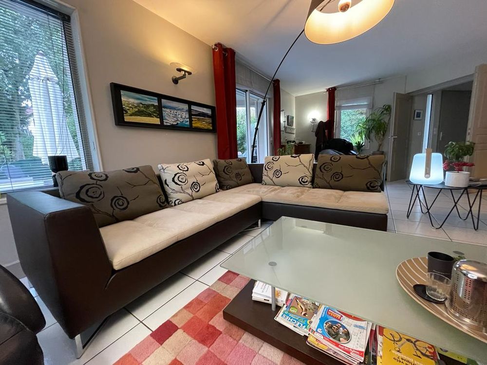 Canap&eacute; d'angle Feng Ligne Roset Cinna Meubles
