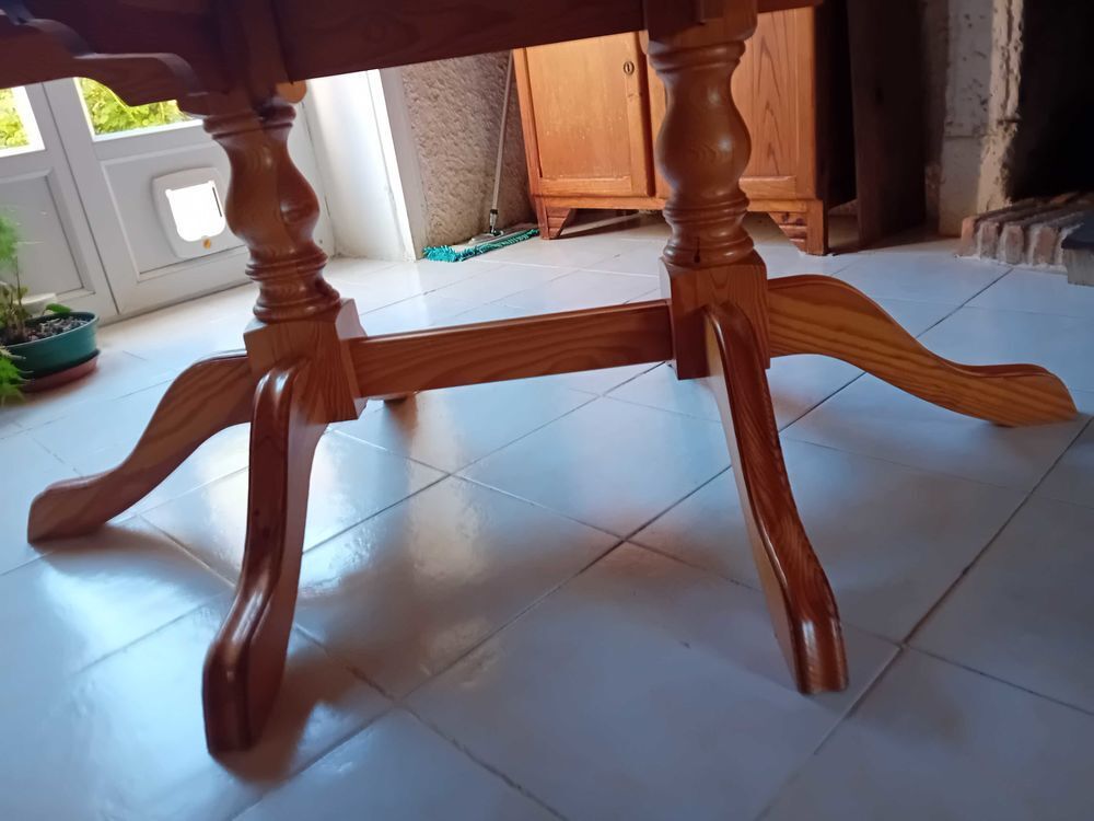 Table Salle &agrave; manger Meubles