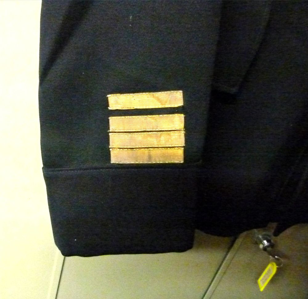 tenue militaire Vêtements