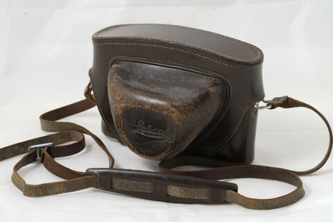 Housse en cuir pour Leica M
50 Vincennes (94)