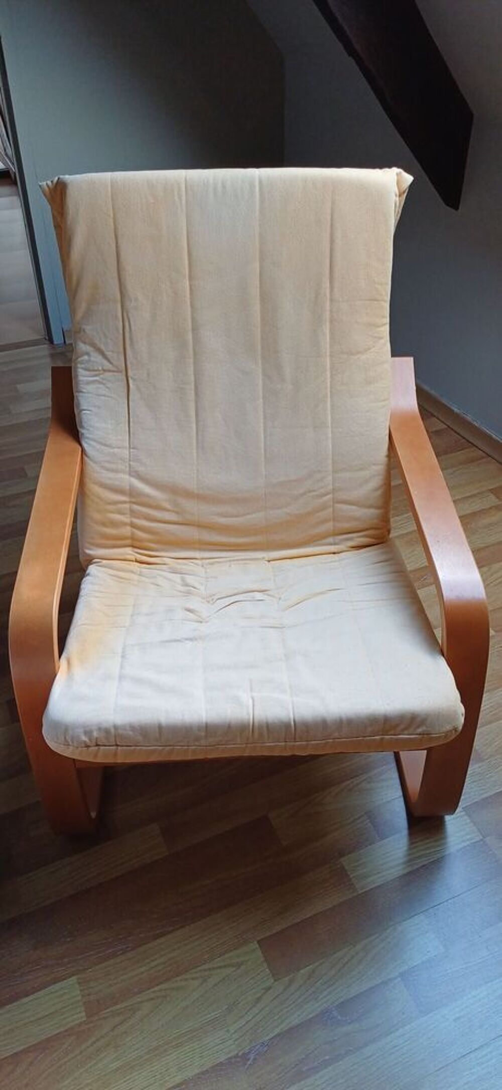 Fauteuil IKEA mod&egrave;le PO&Auml;NG
Meubles