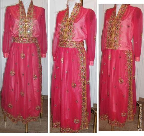 Ensemble de soire manche longue  chic  130 Antibes (06)