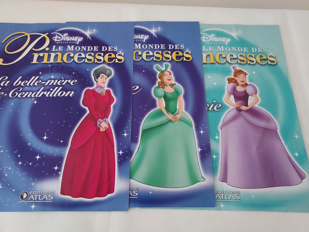 Figurines Princesses Disney en porcelaine. 