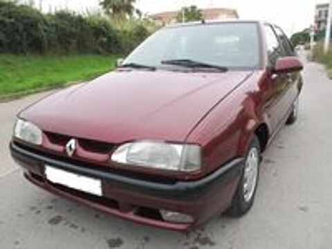 R19 19 1.8 RT 1994 occasion 06600 Antibes