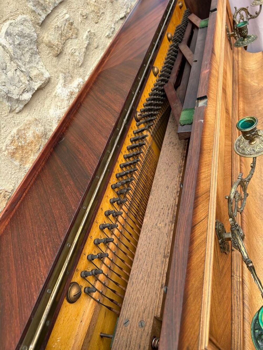 Piano droit Fauck&eacute; Instruments de musique