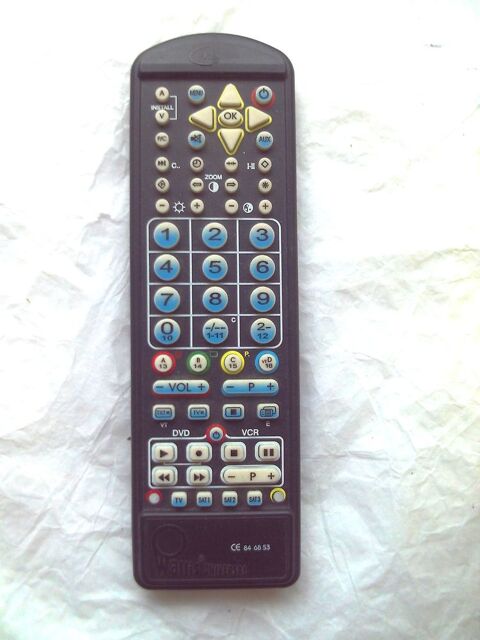 T�l�commande Wallis universal 84 68 53 19 Villeurbanne (69)