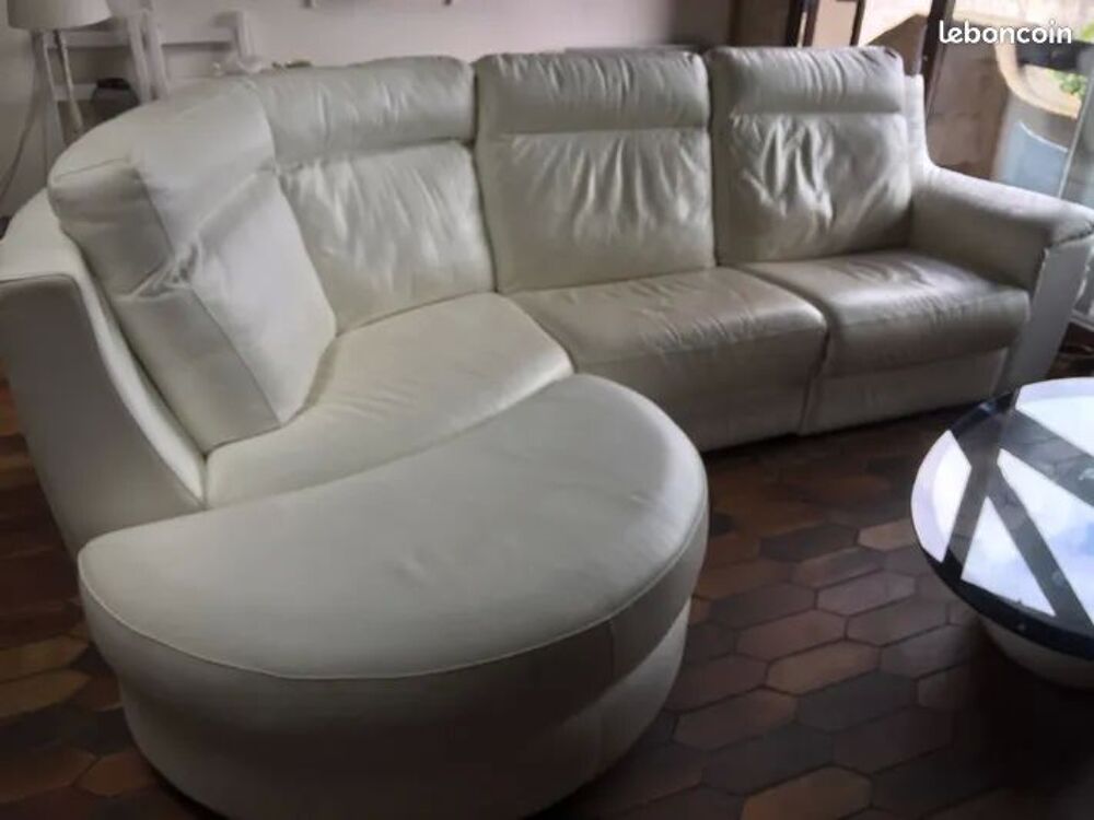 Grand canap&eacute; cuir blanc avec relax et pouf Meubles