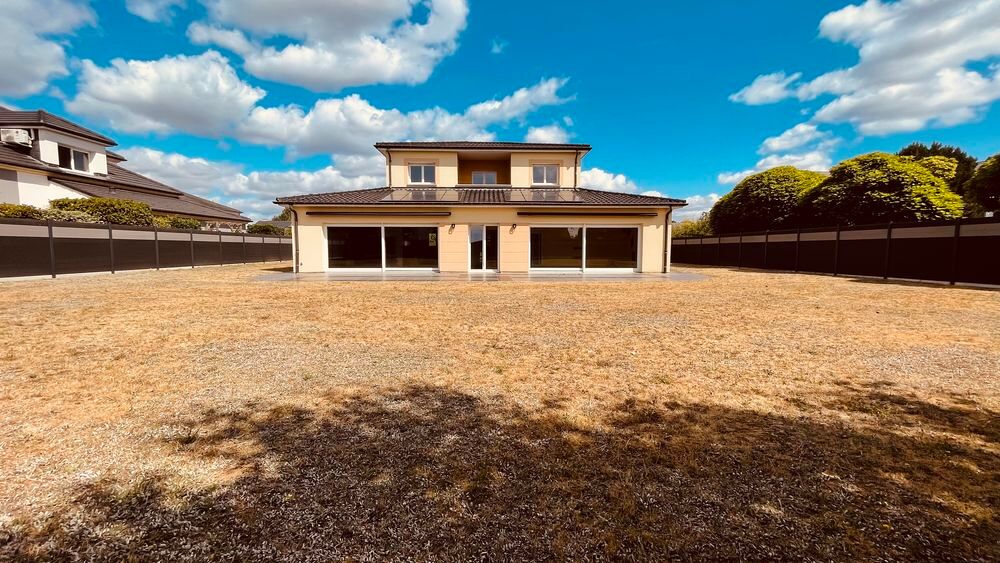 Vente Maison Maison contemporaine, lumineuse et économe avec piscine d'intérieur Marly