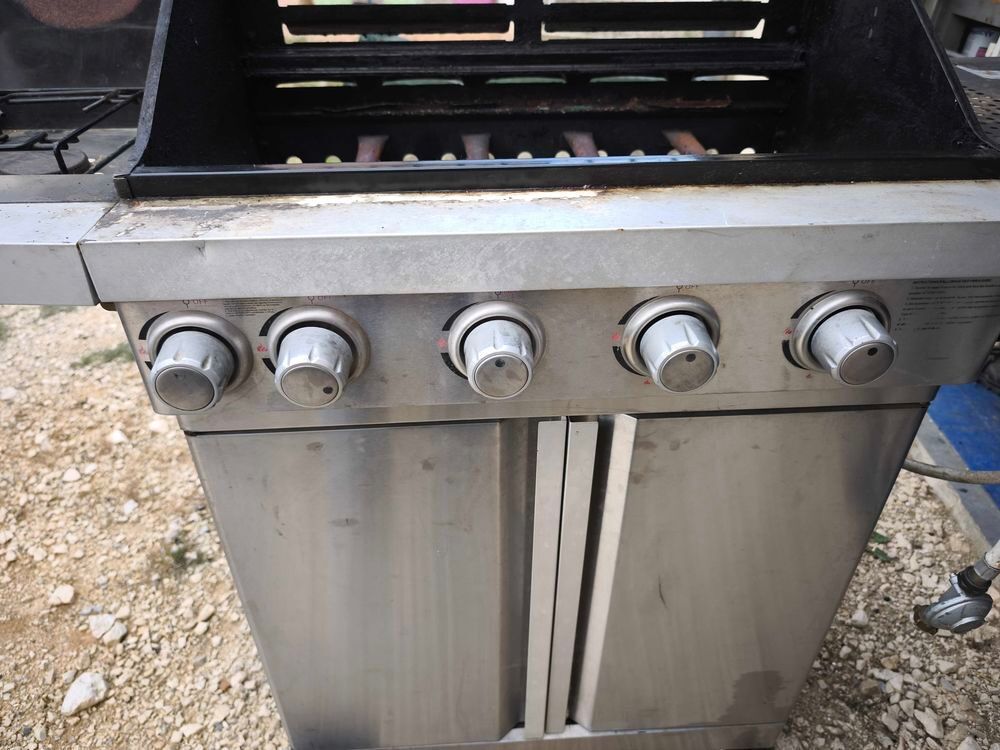 Barbecue gaz 4 feux plancha et grillades Electroménager