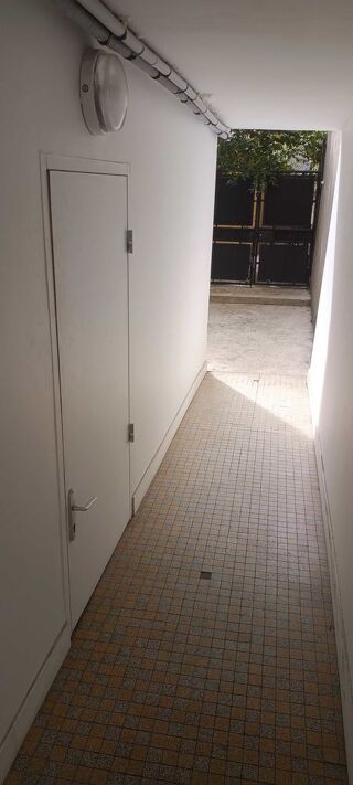  Remise / Grange � louer 1 pi�ce 4 m�