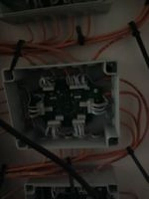   Electritien qualifié  