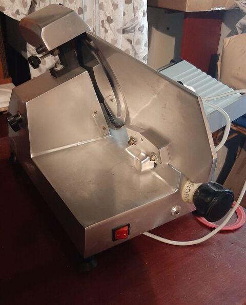 Machine  couper le jambon 80 Malakoff (92)
