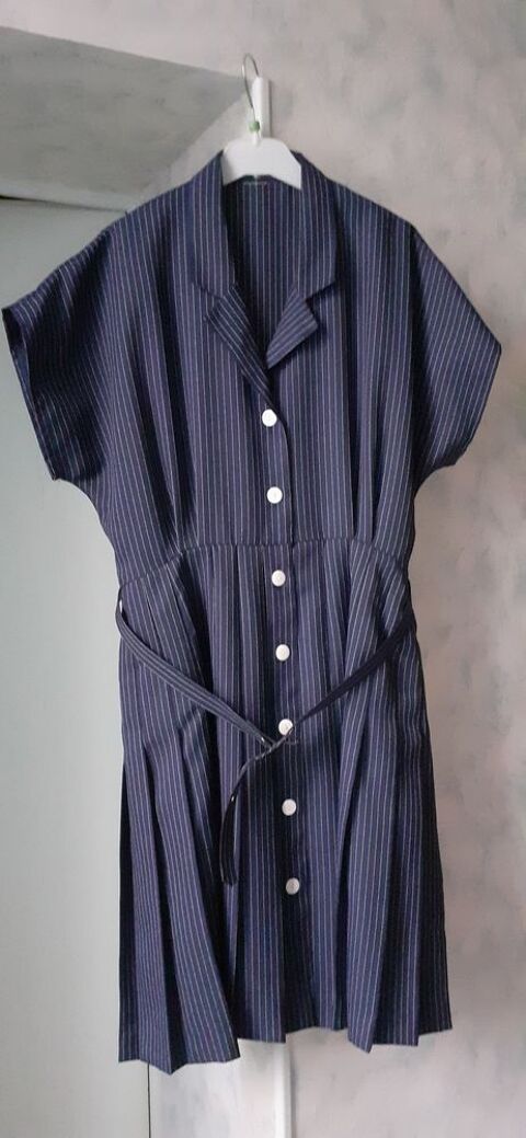 Robe femme taille 42-44 22 Grisolles (82)