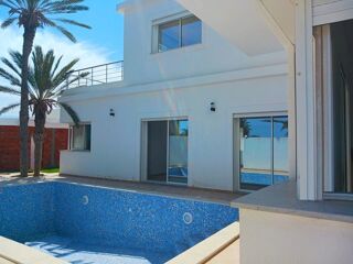  Maison � vendre 4 pi�ces 210 m� Midoun djerba