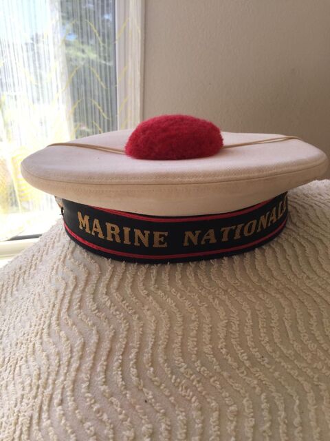 B�ret de marin. 20 Carqueiranne (83)