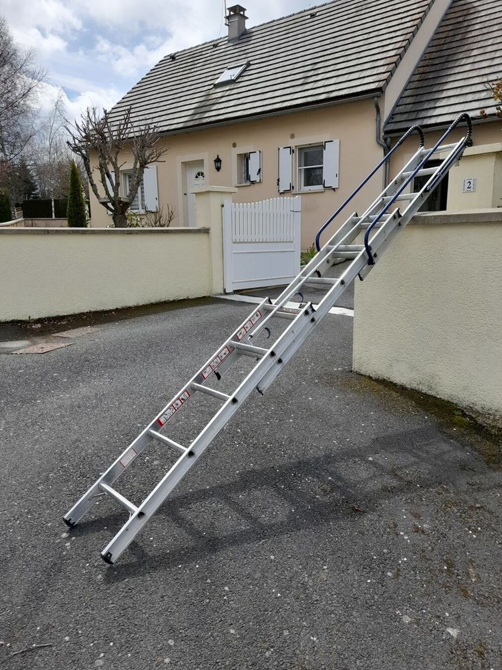 Petite &eacute;chelle escamotable aluminium, d&eacute;ployer, 3m90 Bricolage
