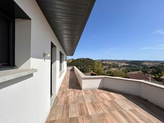  Maison à vendre 10 pièces 195 m²