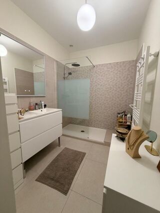  Appartement � vendre 3 pi�ces 98 m�